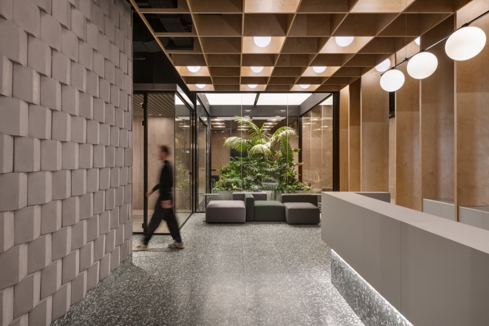 025-TEL-AD-by-BDM-Architects-YET-Architecture-960x640.jpg